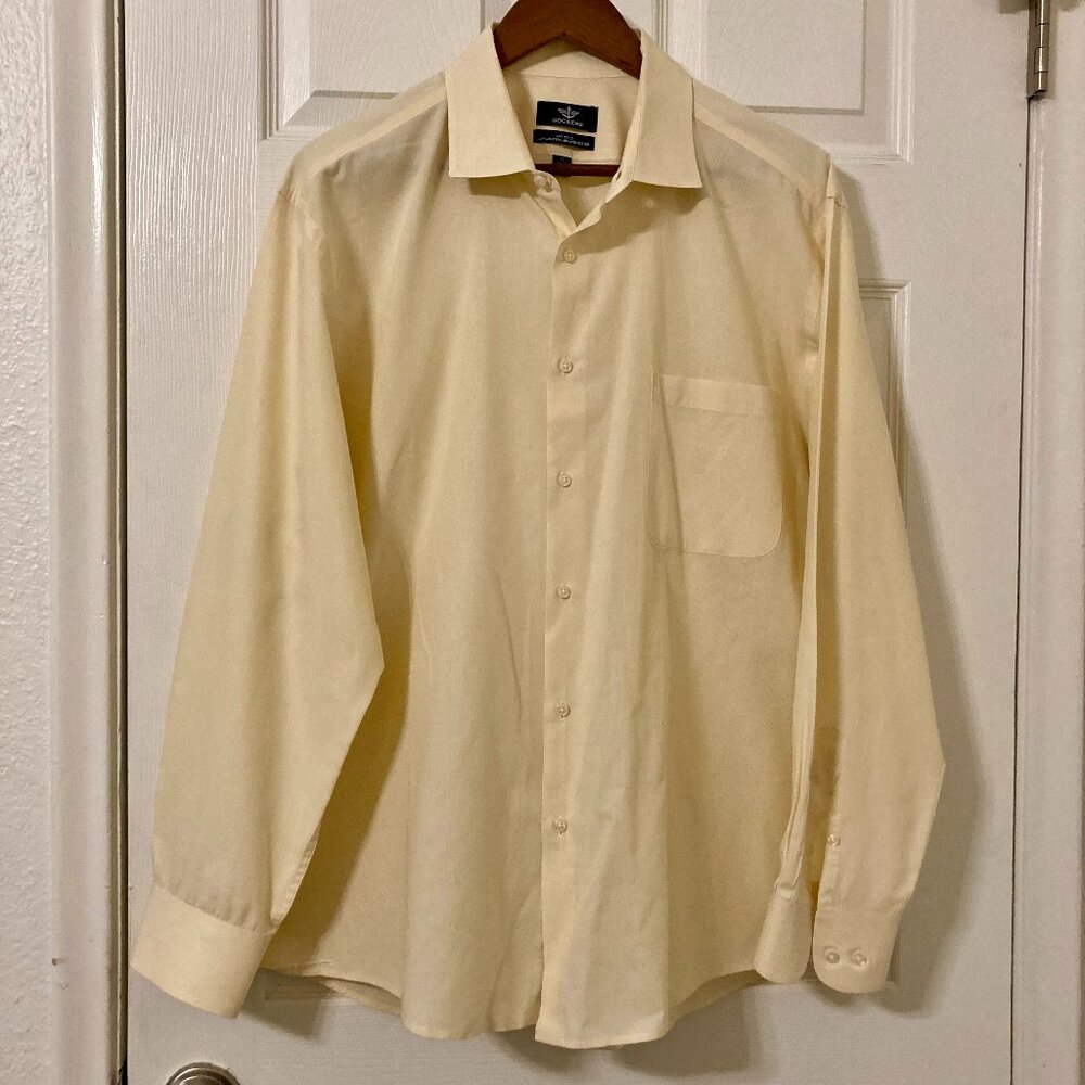 Excellent Condition, Men's SZ XL, Dockers Long Sleeve Button Down Shirt, Yellow